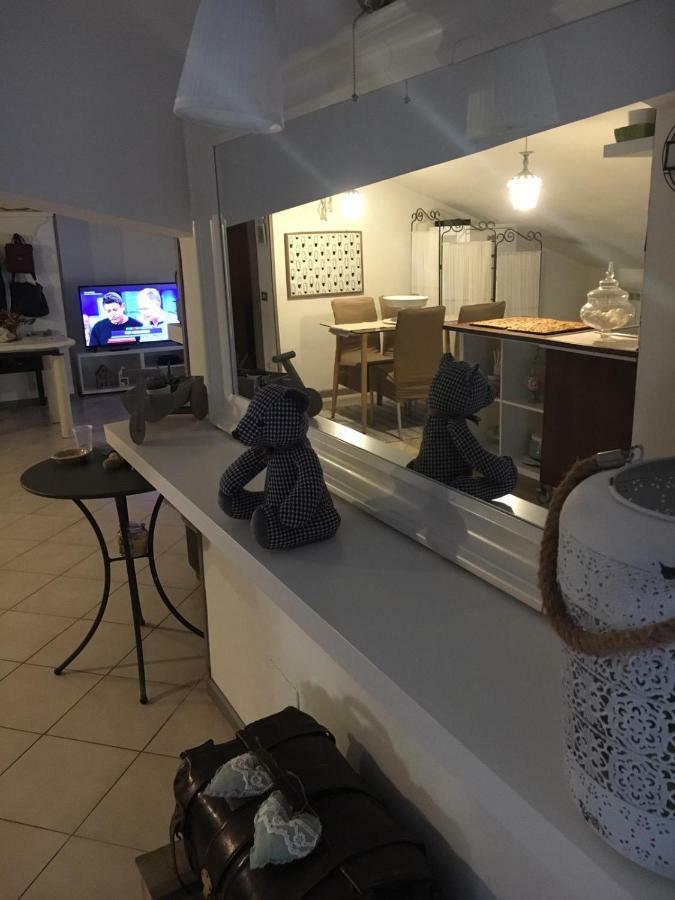Casa Leonardo Liam Appartamento Caserta Esterno foto